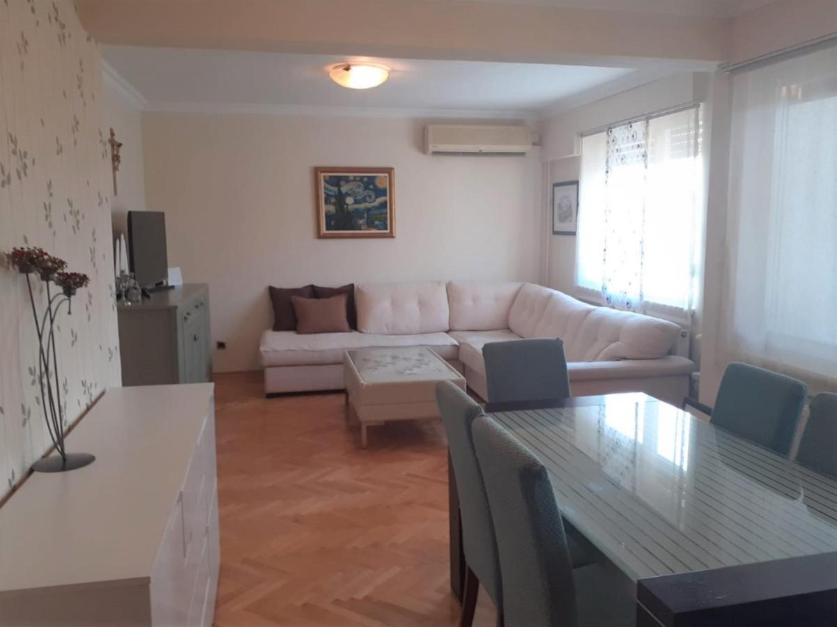 Spacious 80M2 Apartment In The Center Ljubuški Zewnętrze zdjęcie