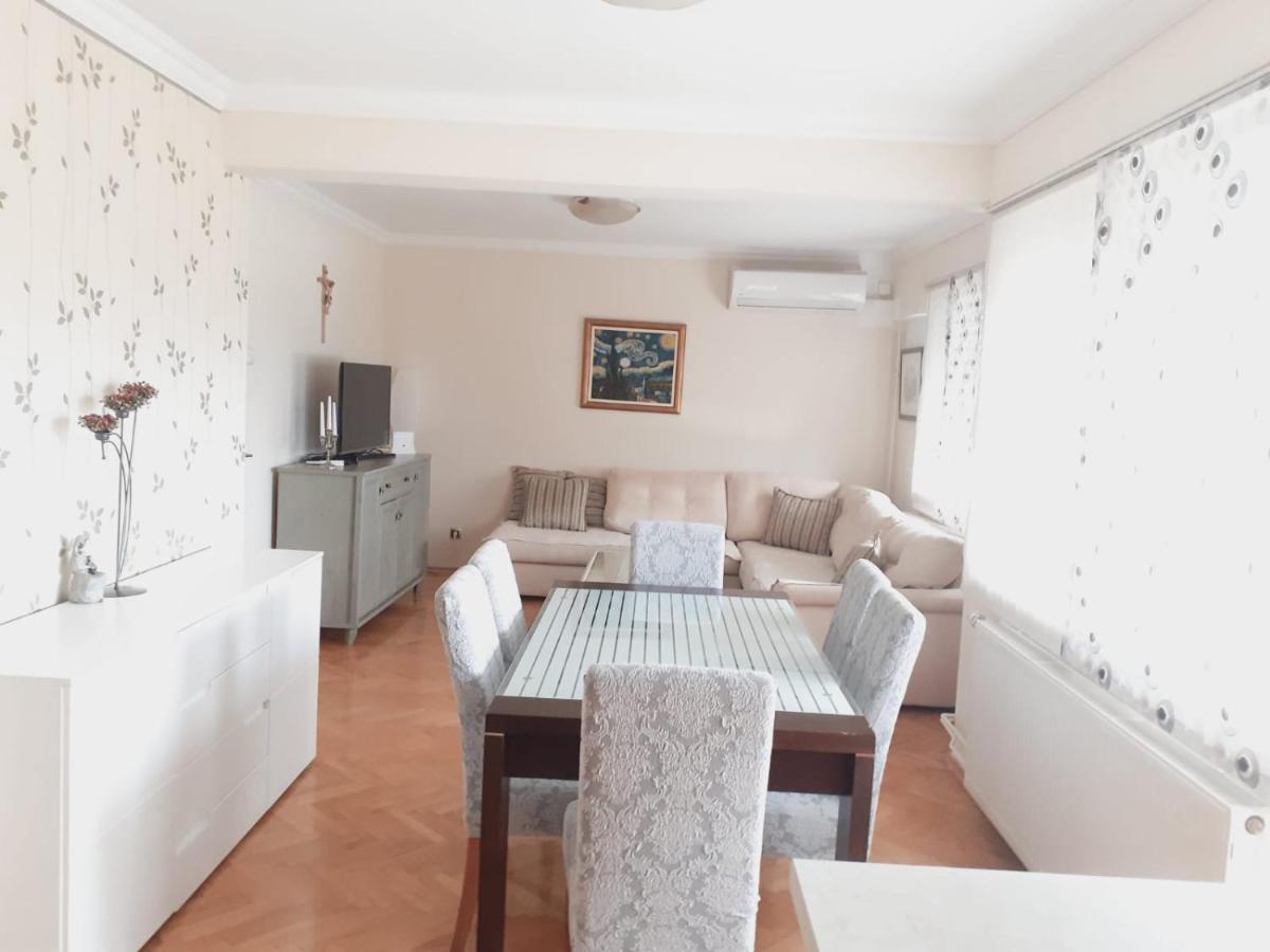 Spacious 80M2 Apartment In The Center Ljubuški Zewnętrze zdjęcie