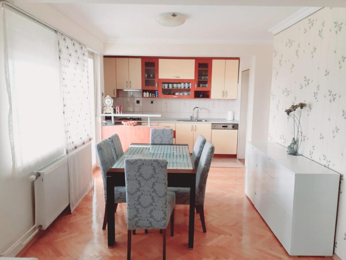 Spacious 80M2 Apartment In The Center Ljubuški Zewnętrze zdjęcie